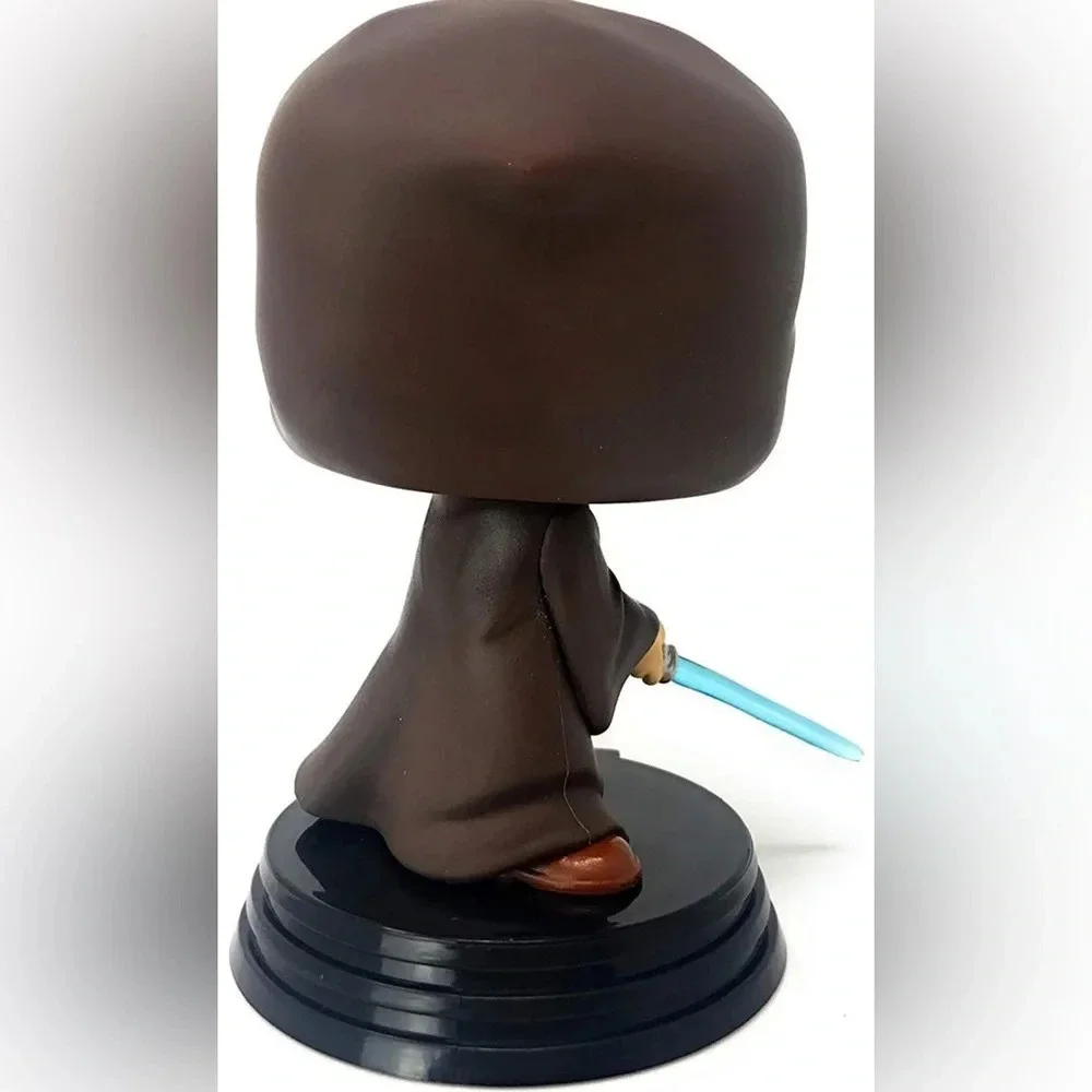 NIB Funko POP! Star Wars Young OBI-Wan Kenobi #273 (Hooded with Light Saber)